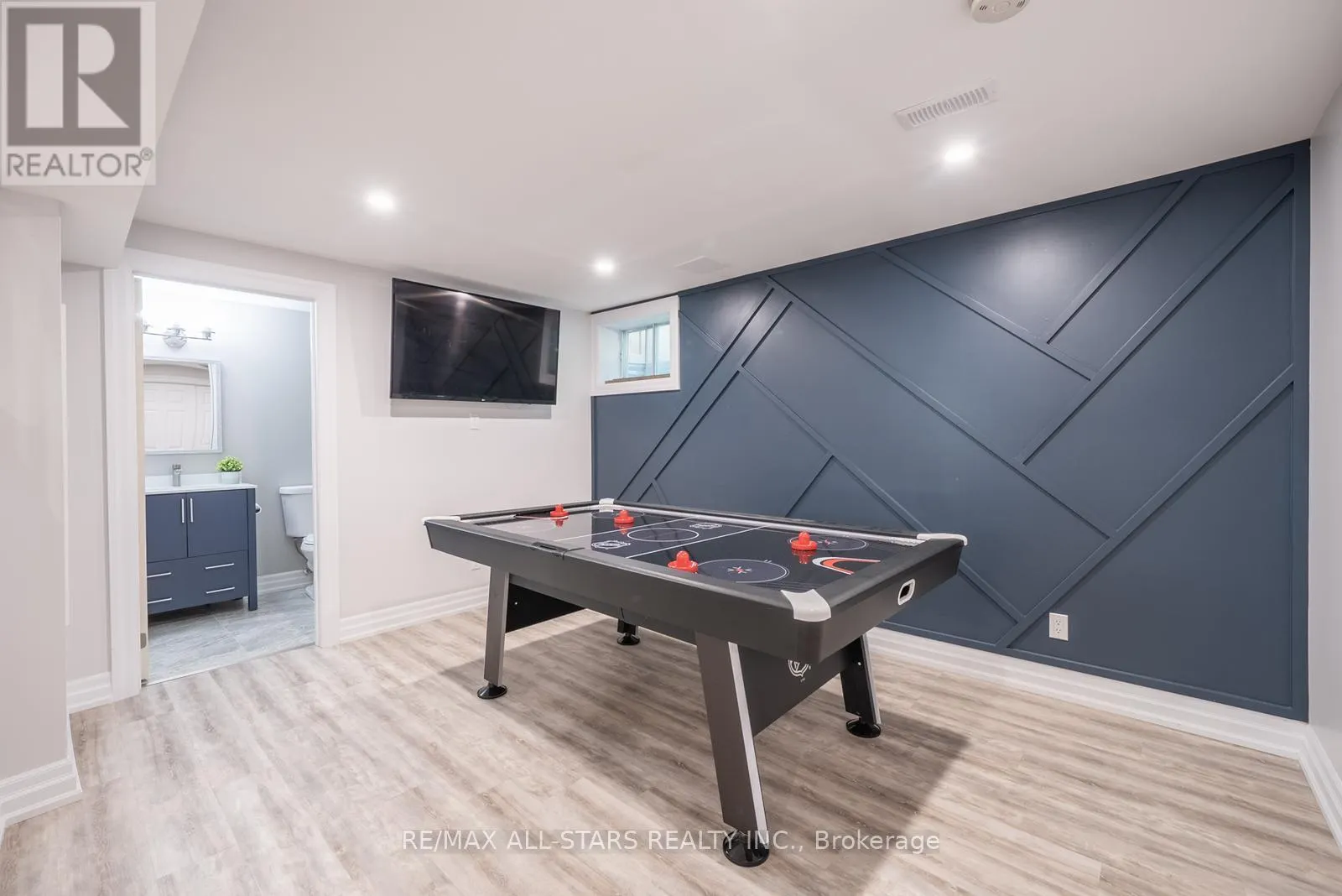22 DORMAN DRIVE