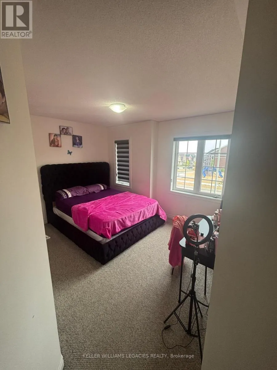 2300 GRAINGER LOOP