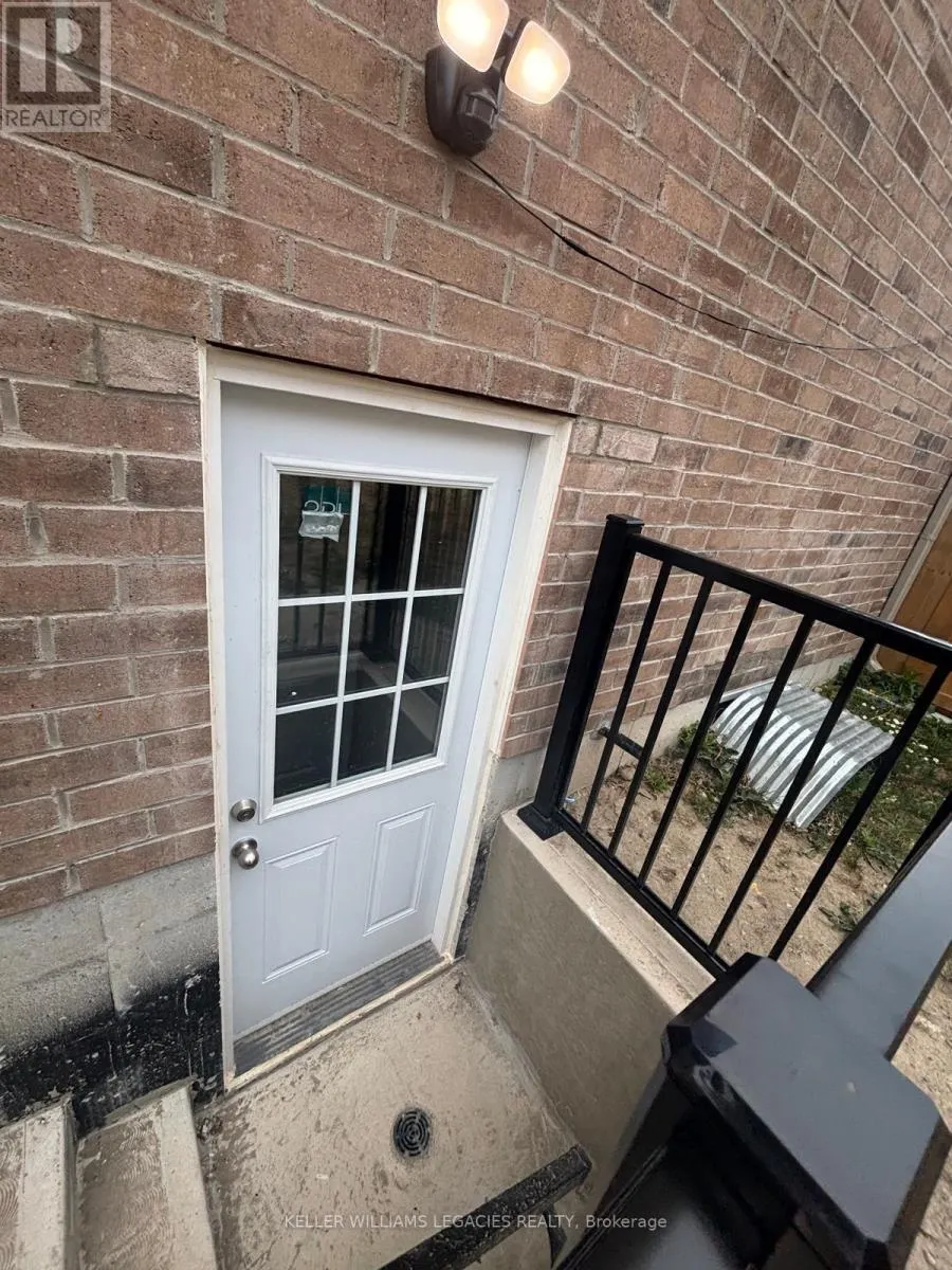 2300 GRAINGER LOOP