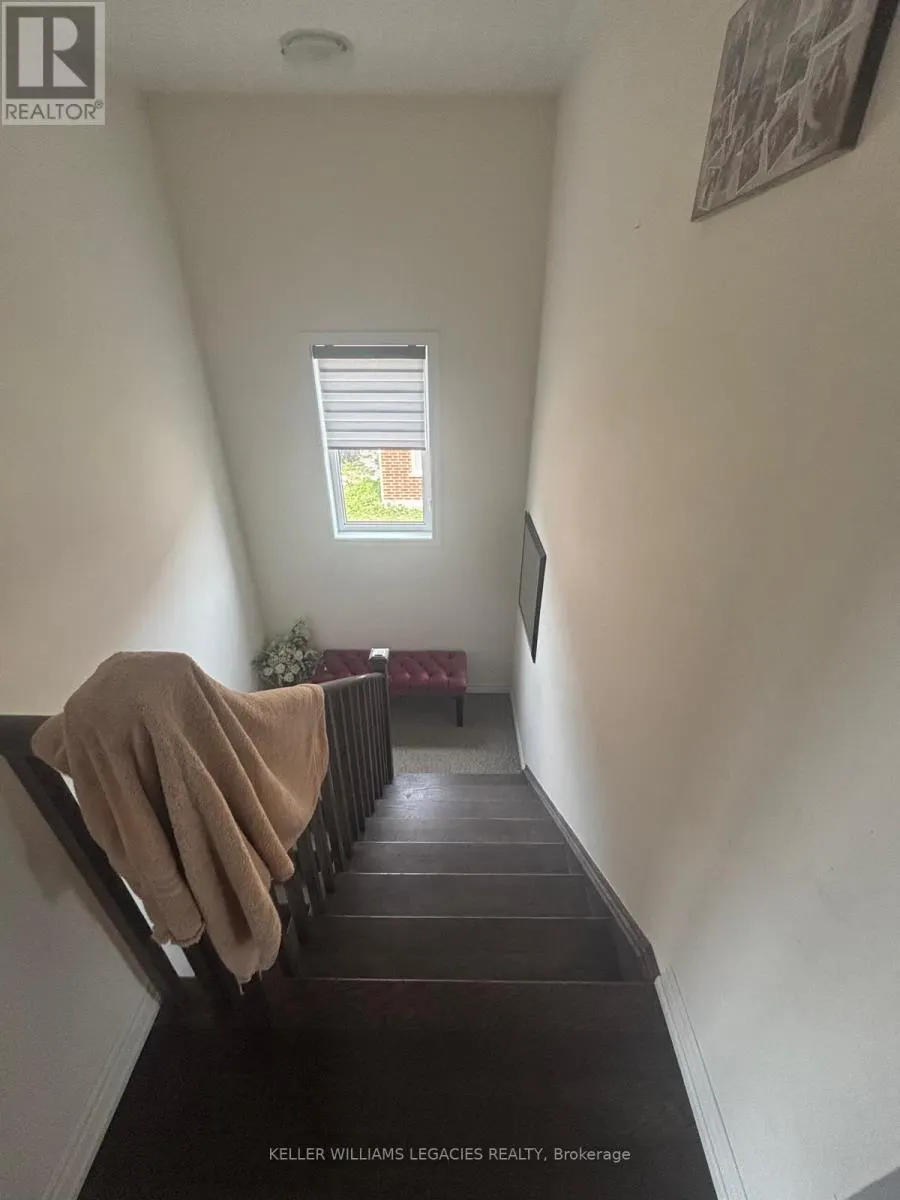 2300 GRAINGER LOOP