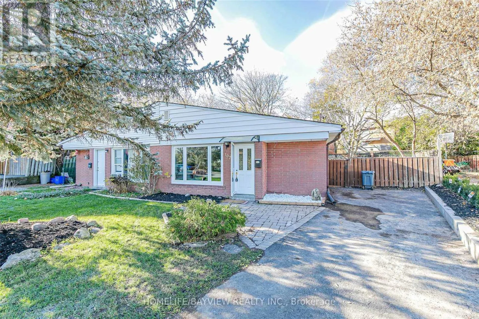 MAIN - 107 SEPTONNE AVENUE