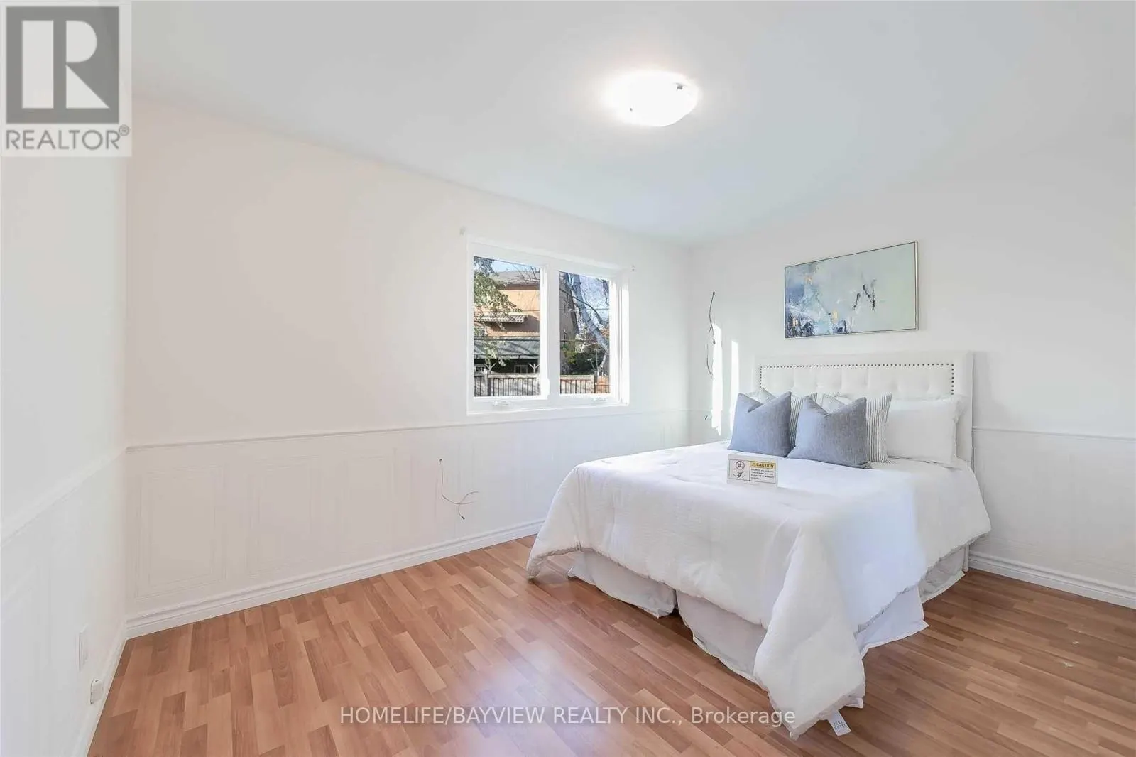 MAIN - 107 SEPTONNE AVENUE
