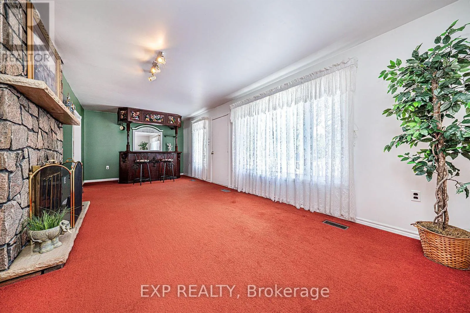 76 SUNSET BEACH ROAD