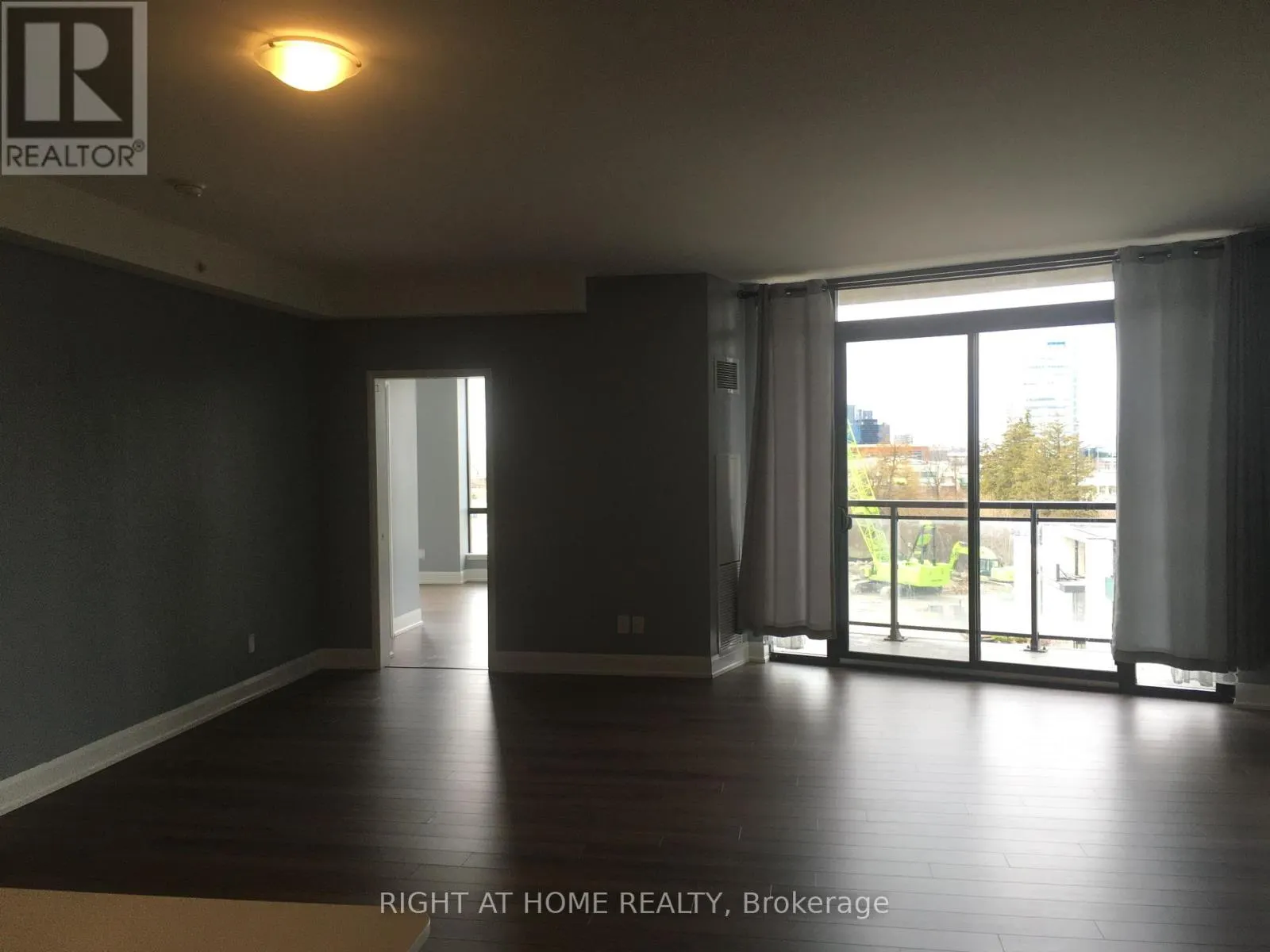 12 - 2910 HIGHWAY NO, 7 ROAD W