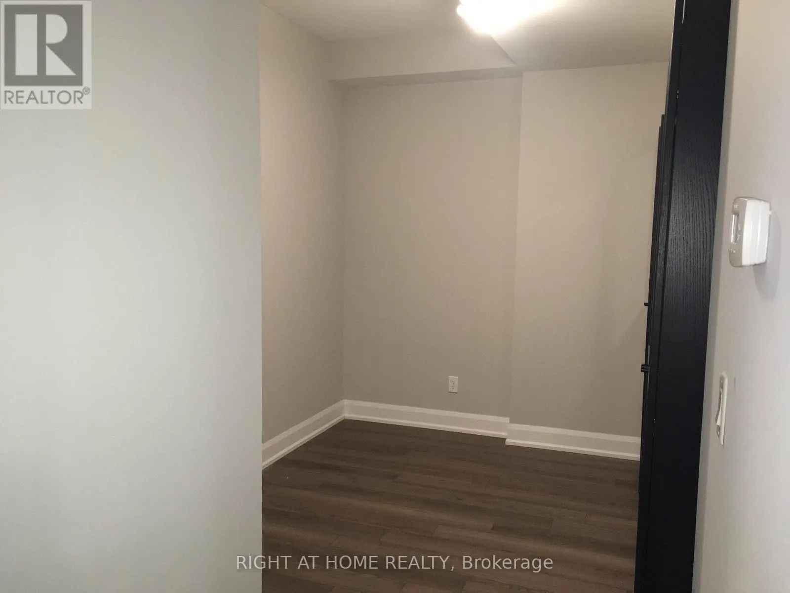 12 - 2910 HIGHWAY NO, 7 ROAD W