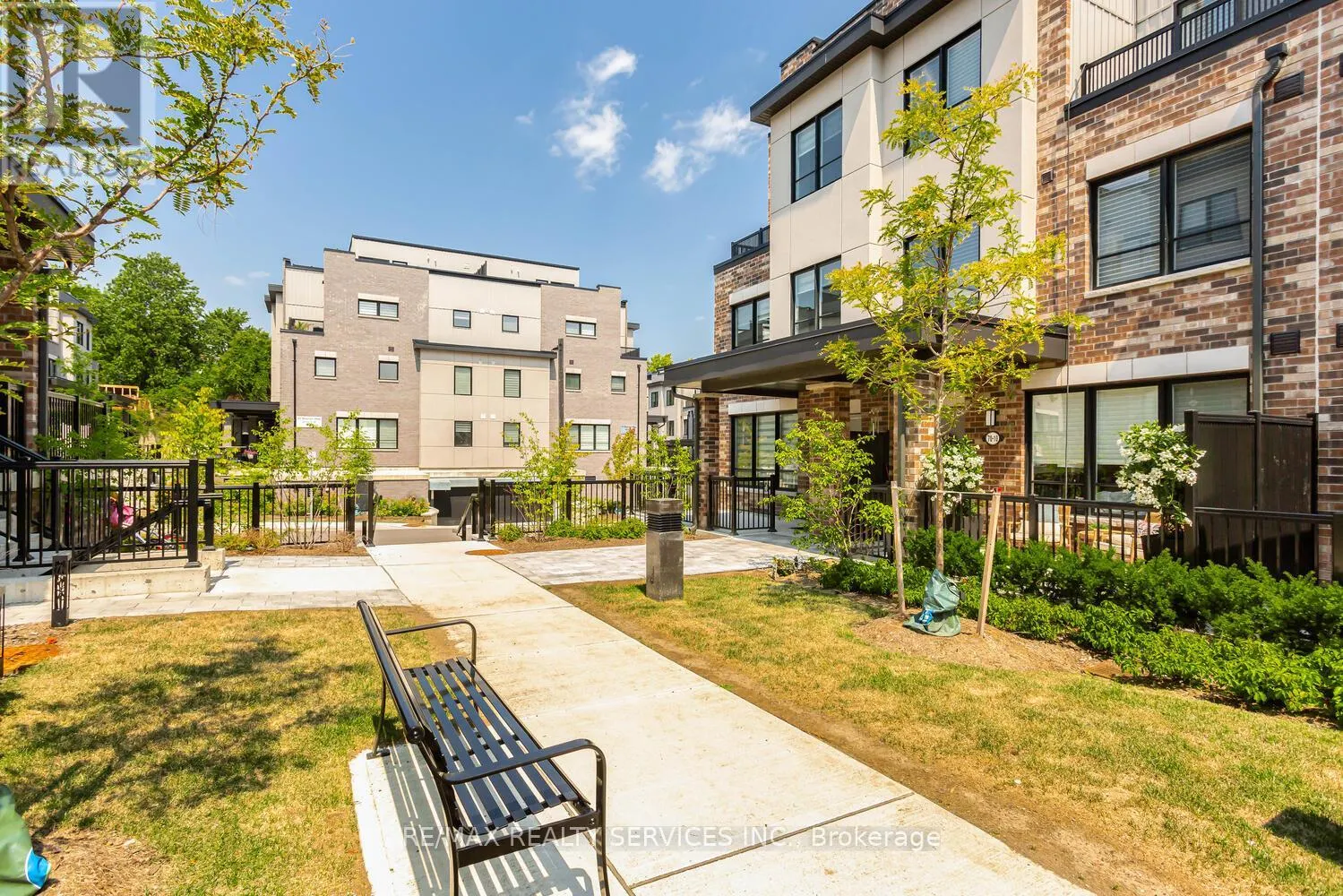 9 - 70 BAYNES WAY