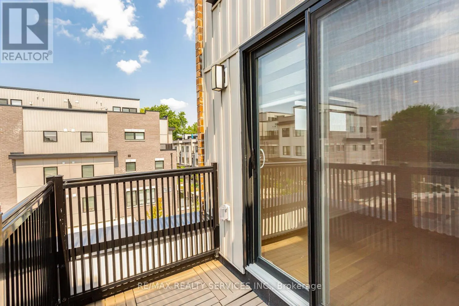 9 - 70 BAYNES WAY