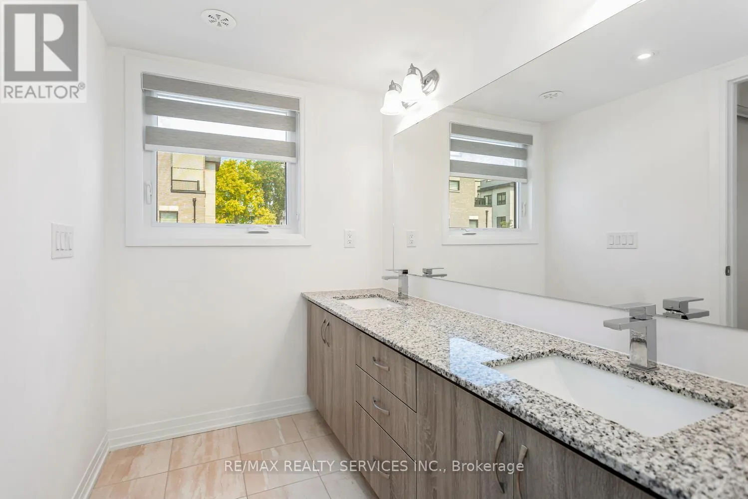 9 - 70 BAYNES WAY