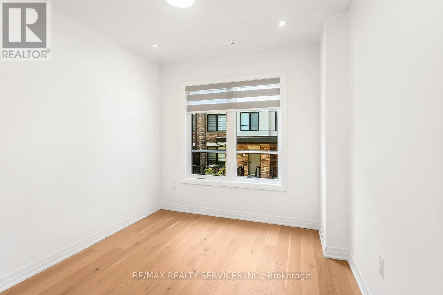 9 - 70 BAYNES WAY