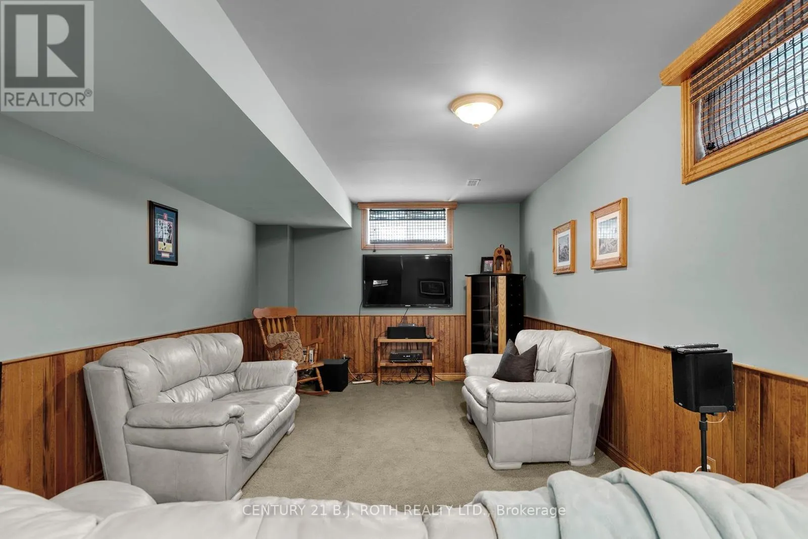 256 DENNEY DRIVE
