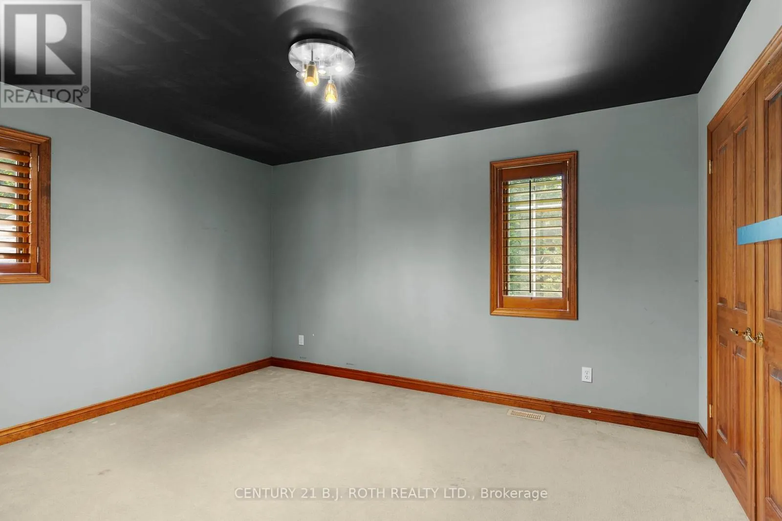 256 DENNEY DRIVE