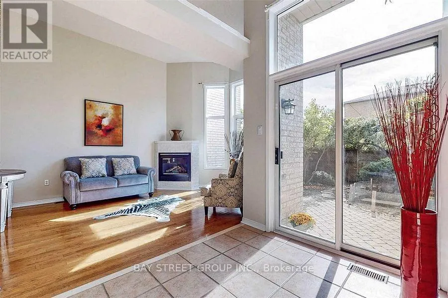 4 GOLDBROOK CRESCENT