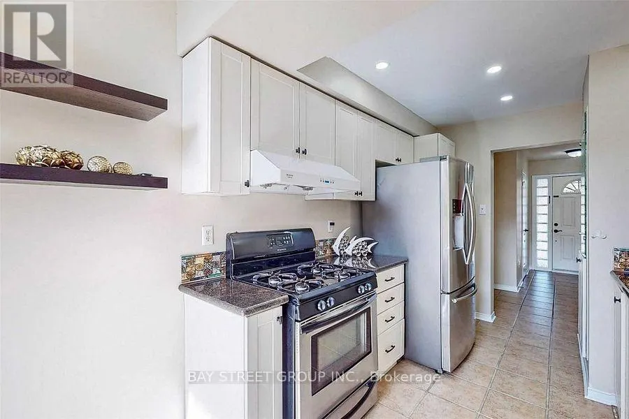 4 GOLDBROOK CRESCENT