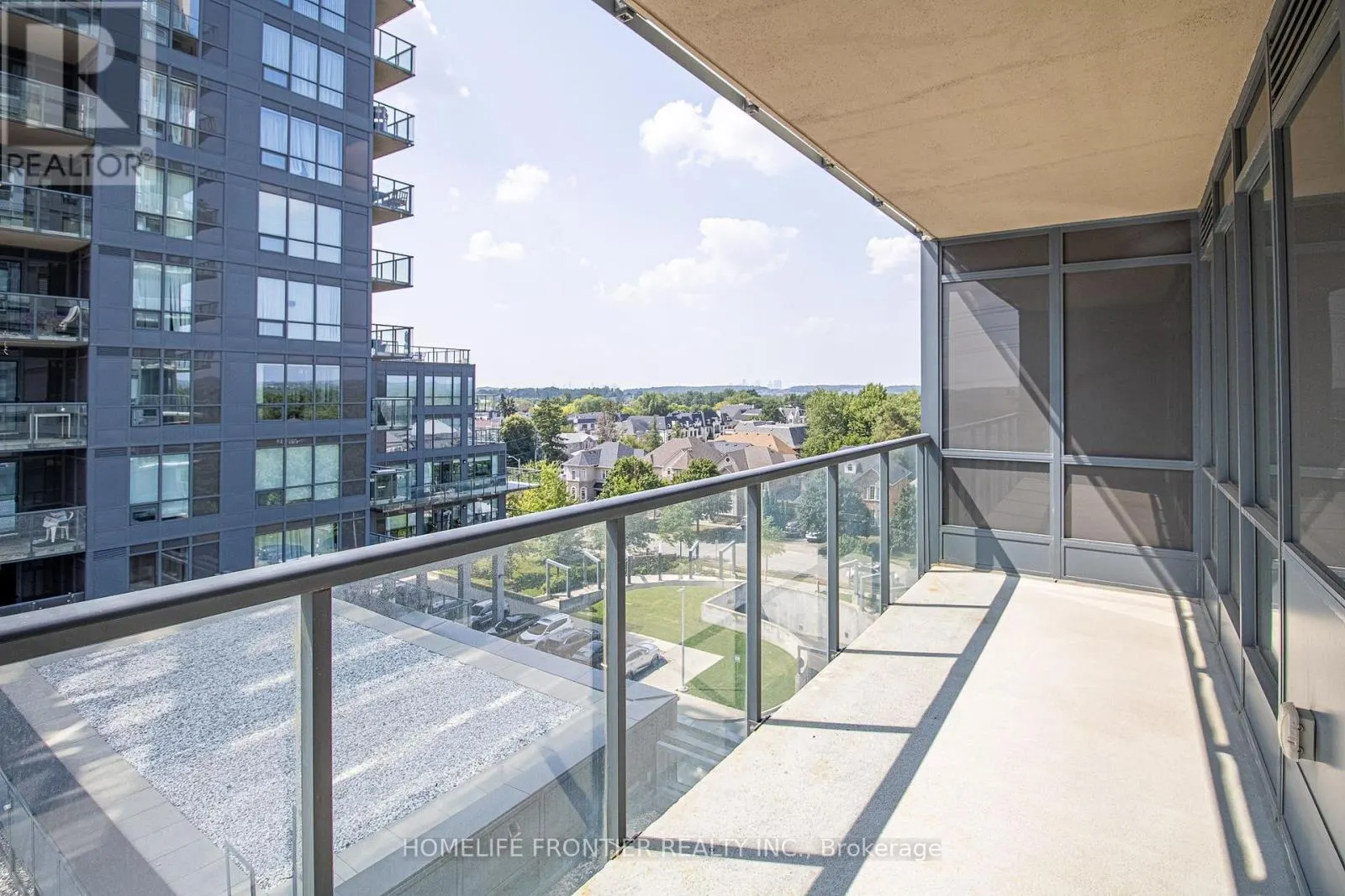 609B - 9090 YONGE STREET