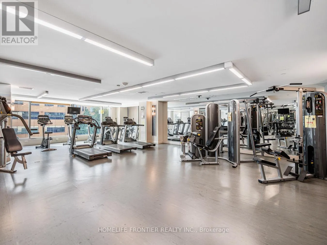 609B - 9090 YONGE STREET