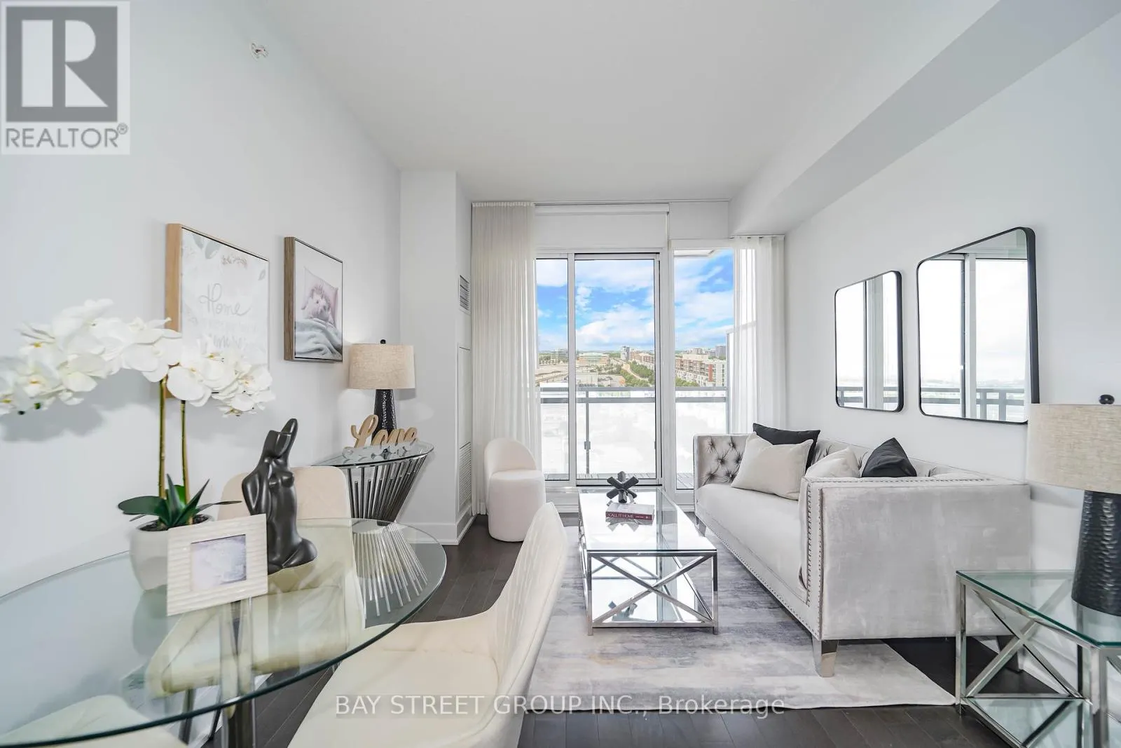 909 - 8081 BIRCHMOUNT ROAD
