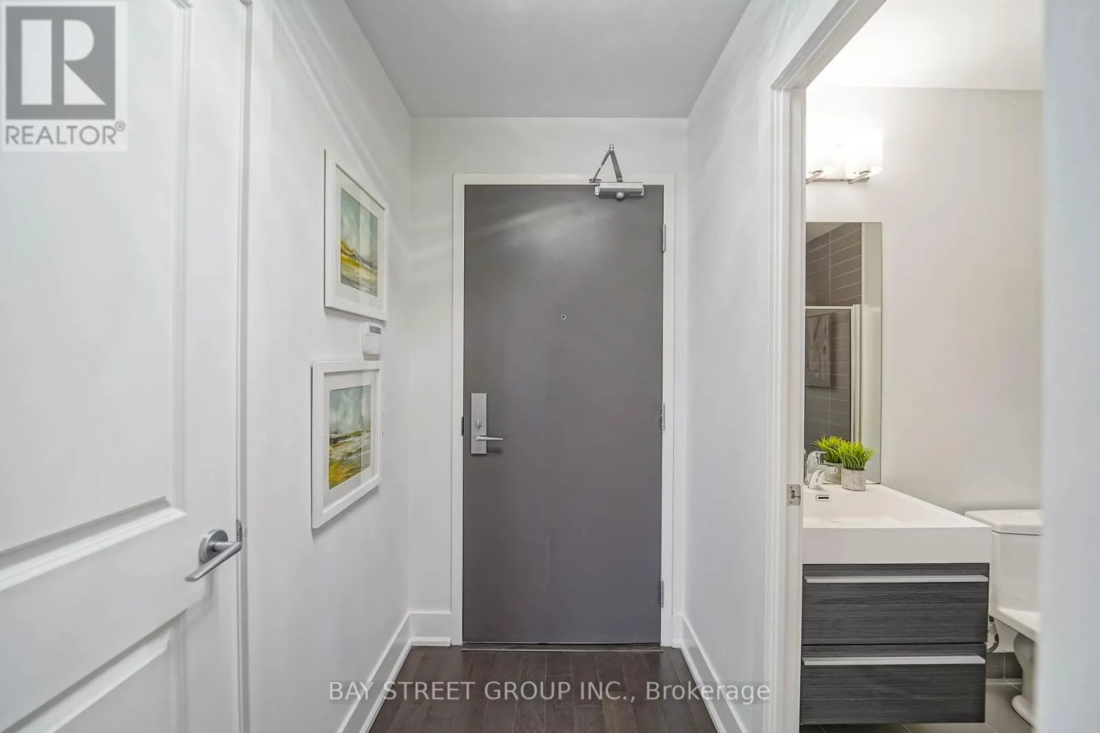 909 - 8081 BIRCHMOUNT ROAD