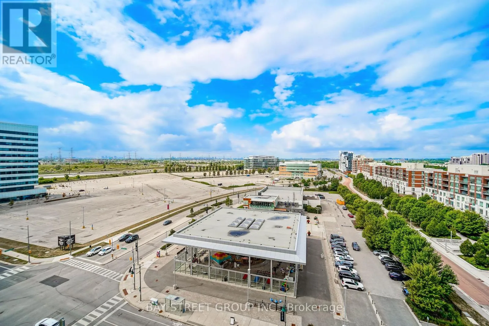 909 - 8081 BIRCHMOUNT ROAD