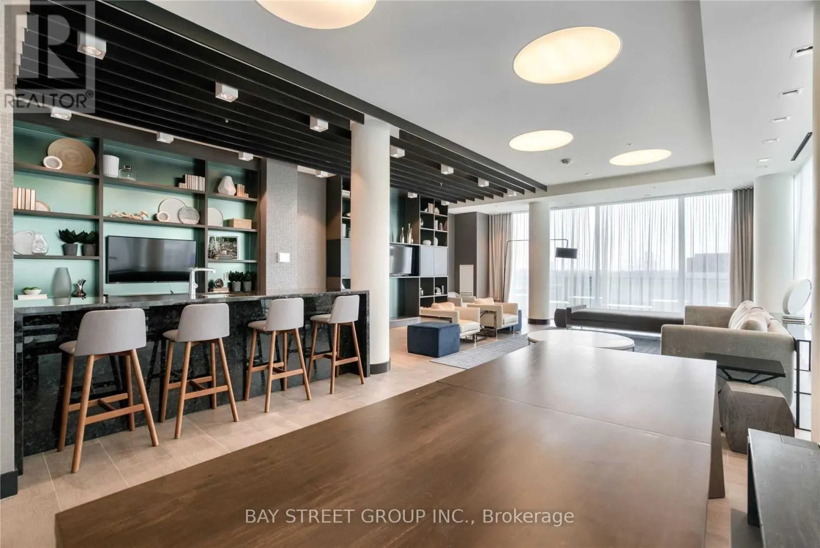 909 - 8081 BIRCHMOUNT ROAD