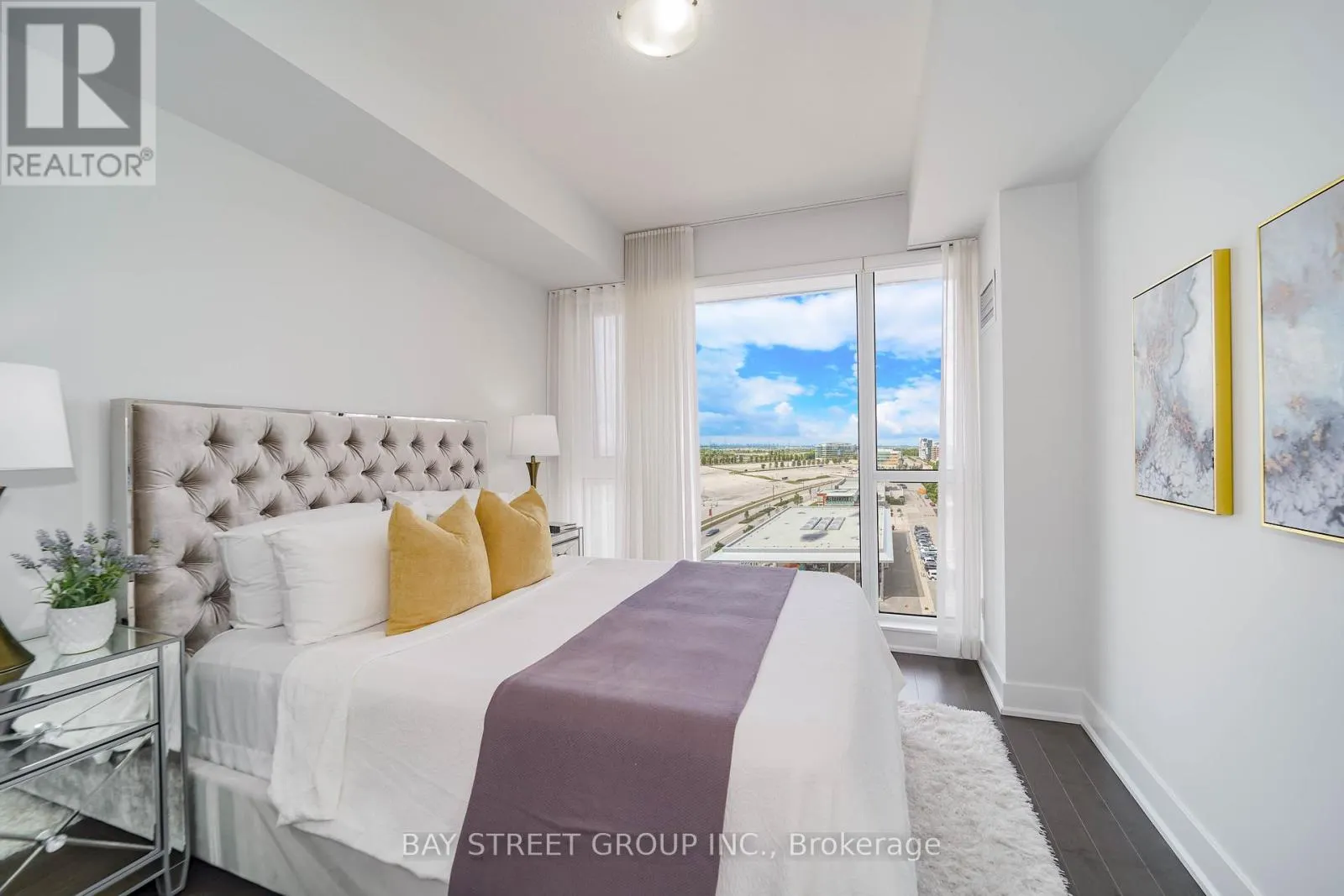 909 - 8081 BIRCHMOUNT ROAD