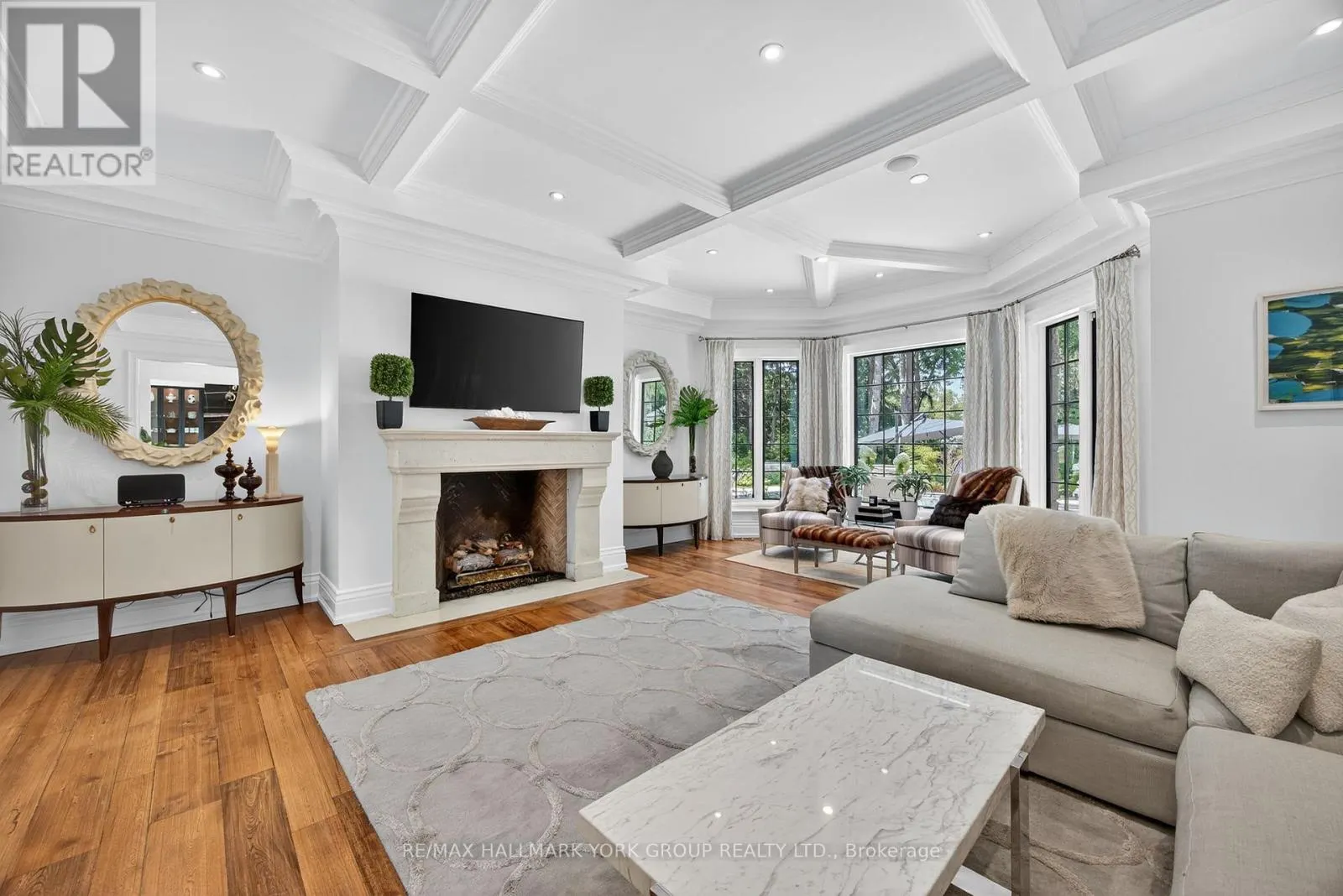 108 KENNEDY STREET W