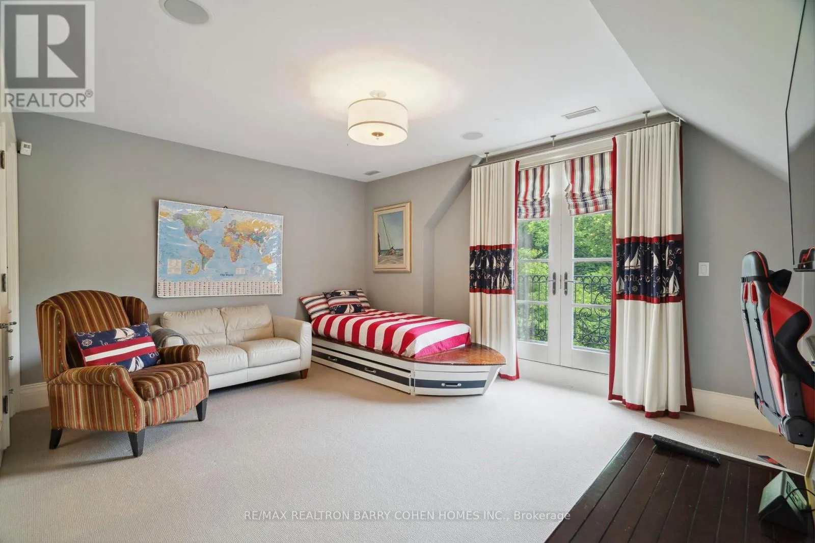 55 THORNBANK ROAD