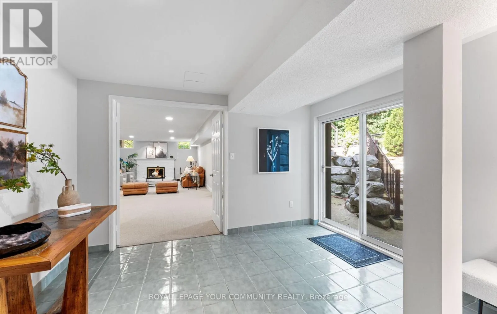 25 TILSTON GROVE