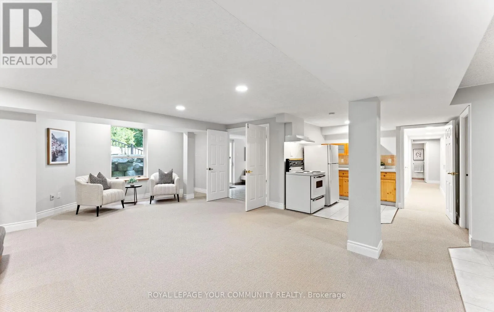 25 TILSTON GROVE
