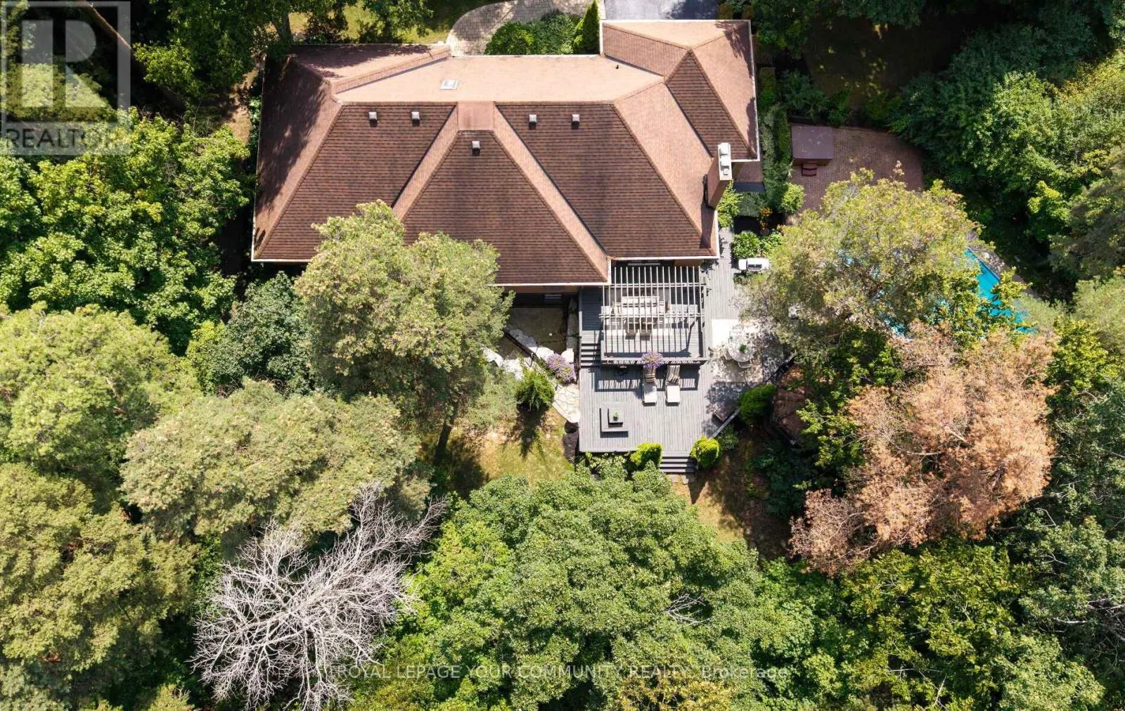 25 TILSTON GROVE