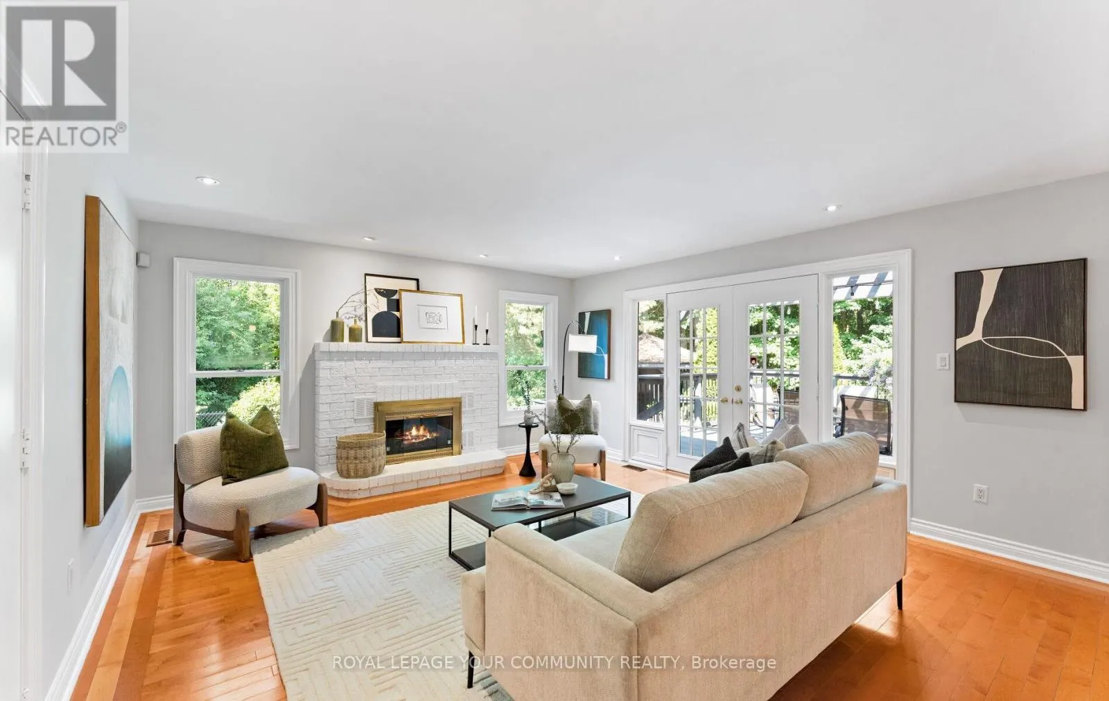 25 TILSTON GROVE