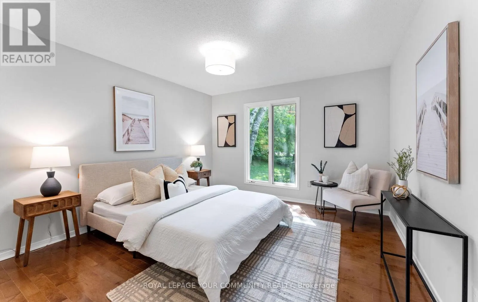 25 TILSTON GROVE