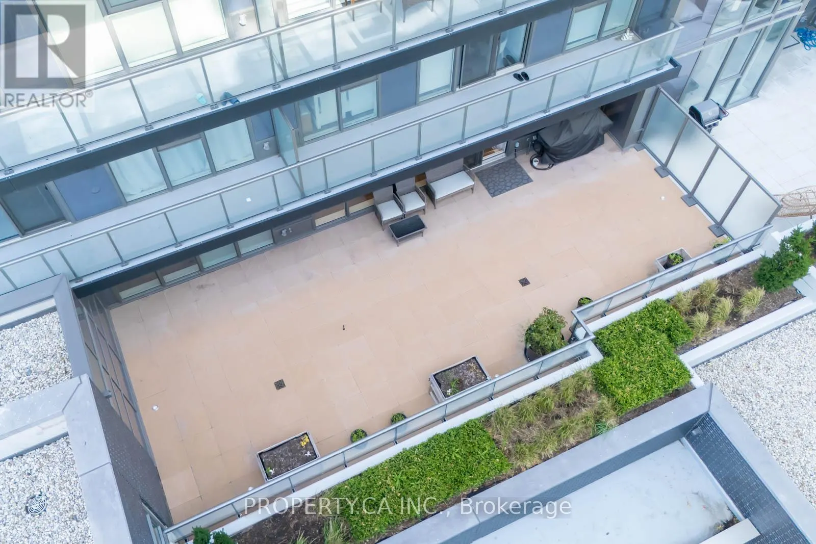 216W - 10 GATINEAU DRIVE