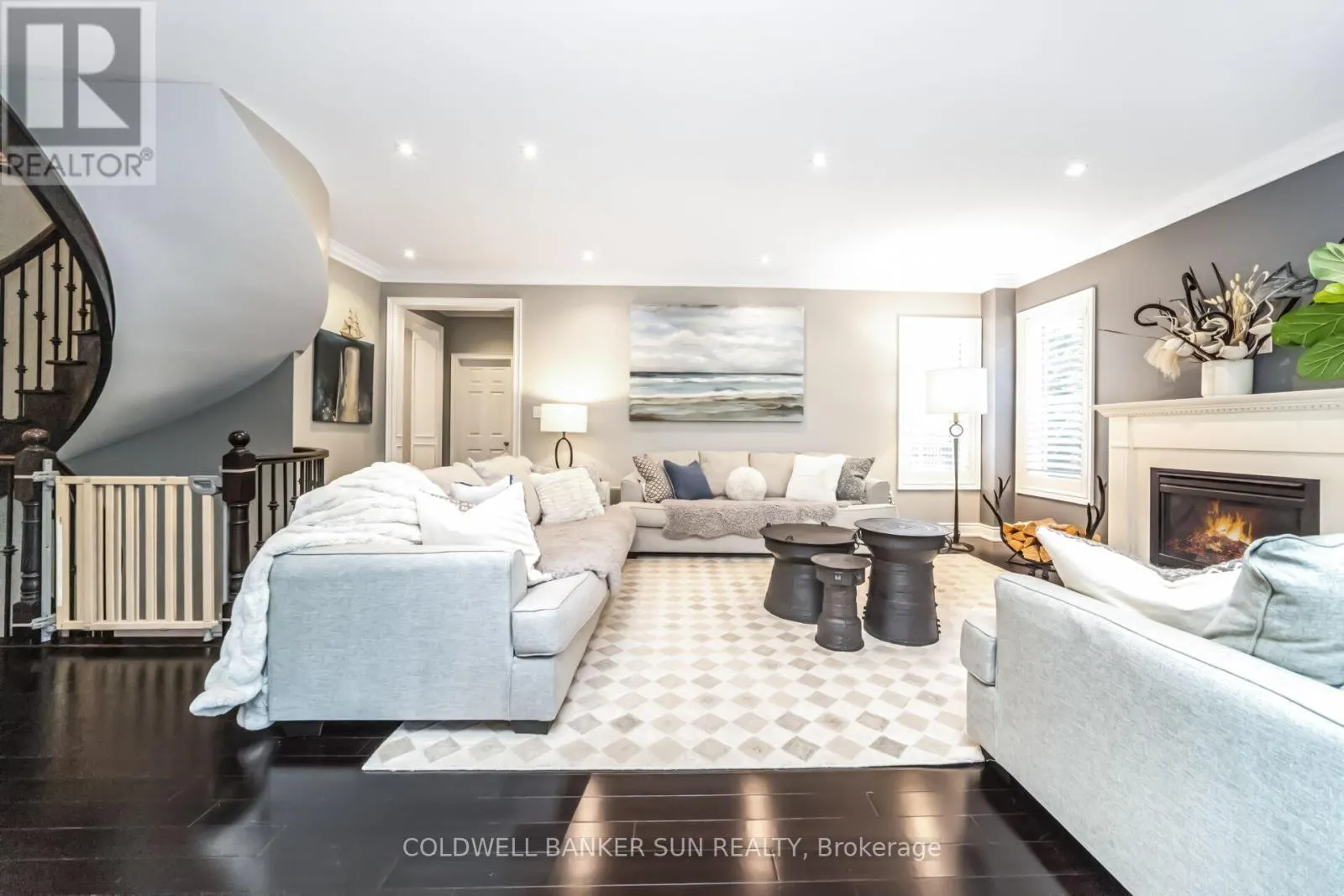 58 COPELAND CRESCENT