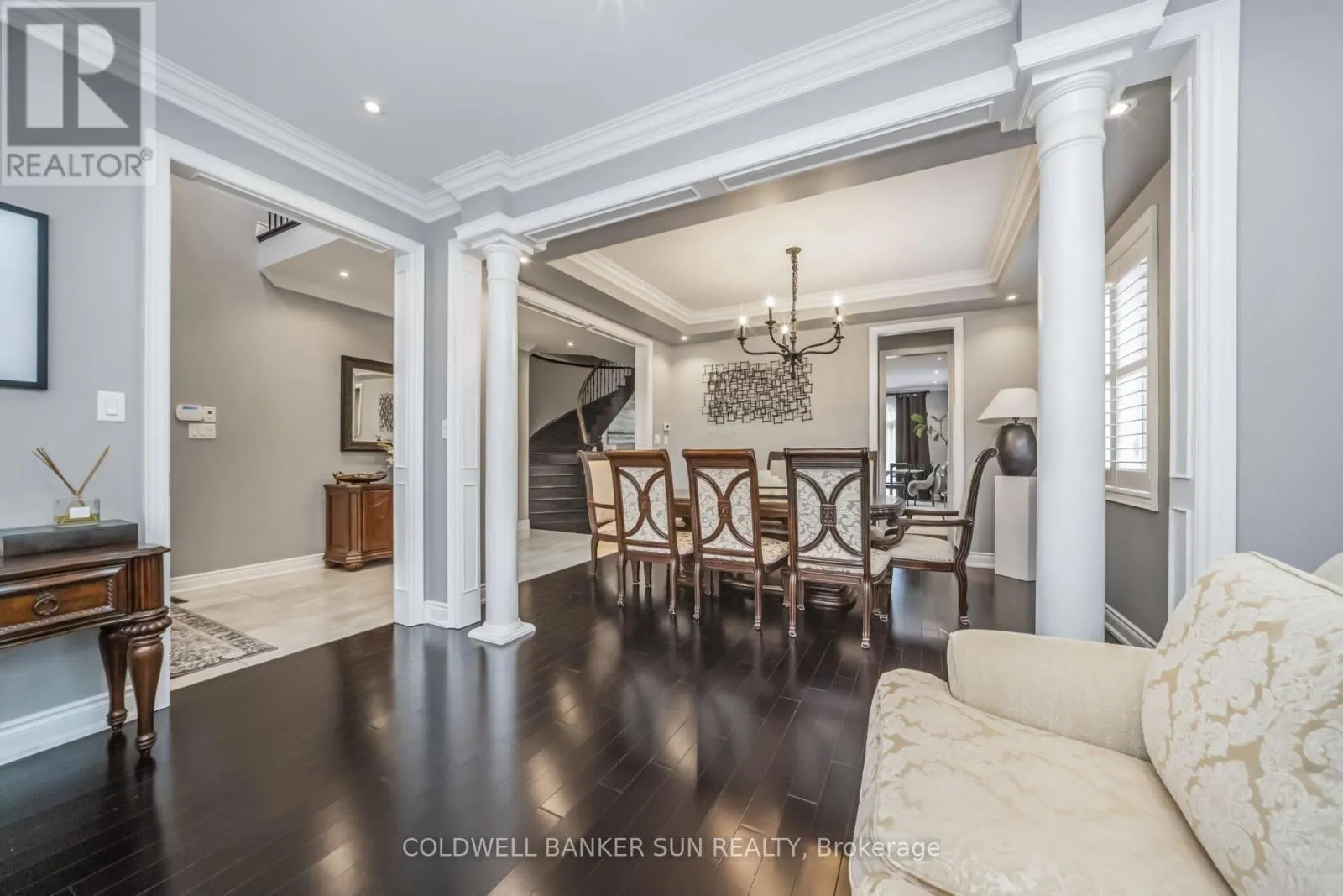 58 COPELAND CRESCENT