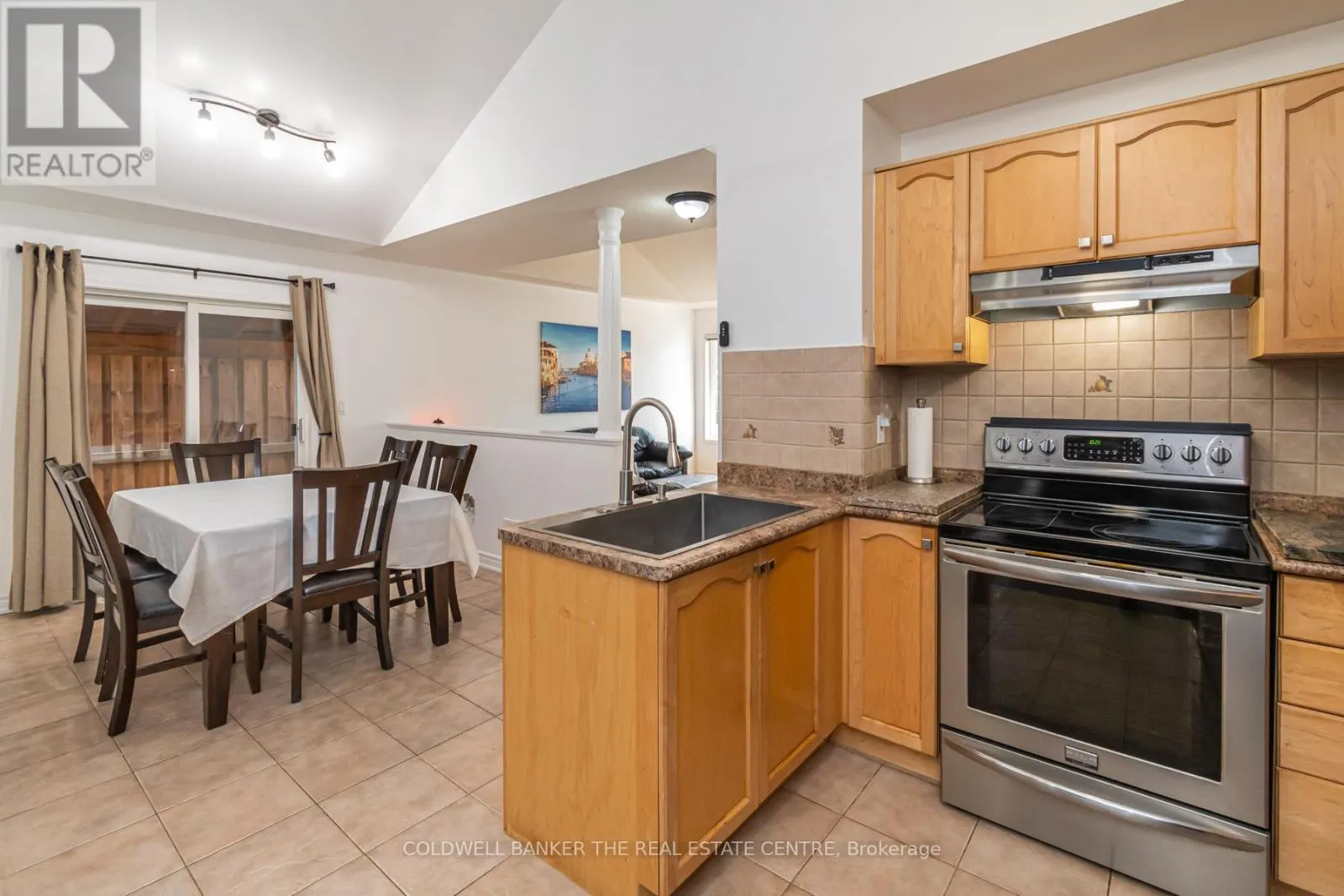1128 KELL STREET