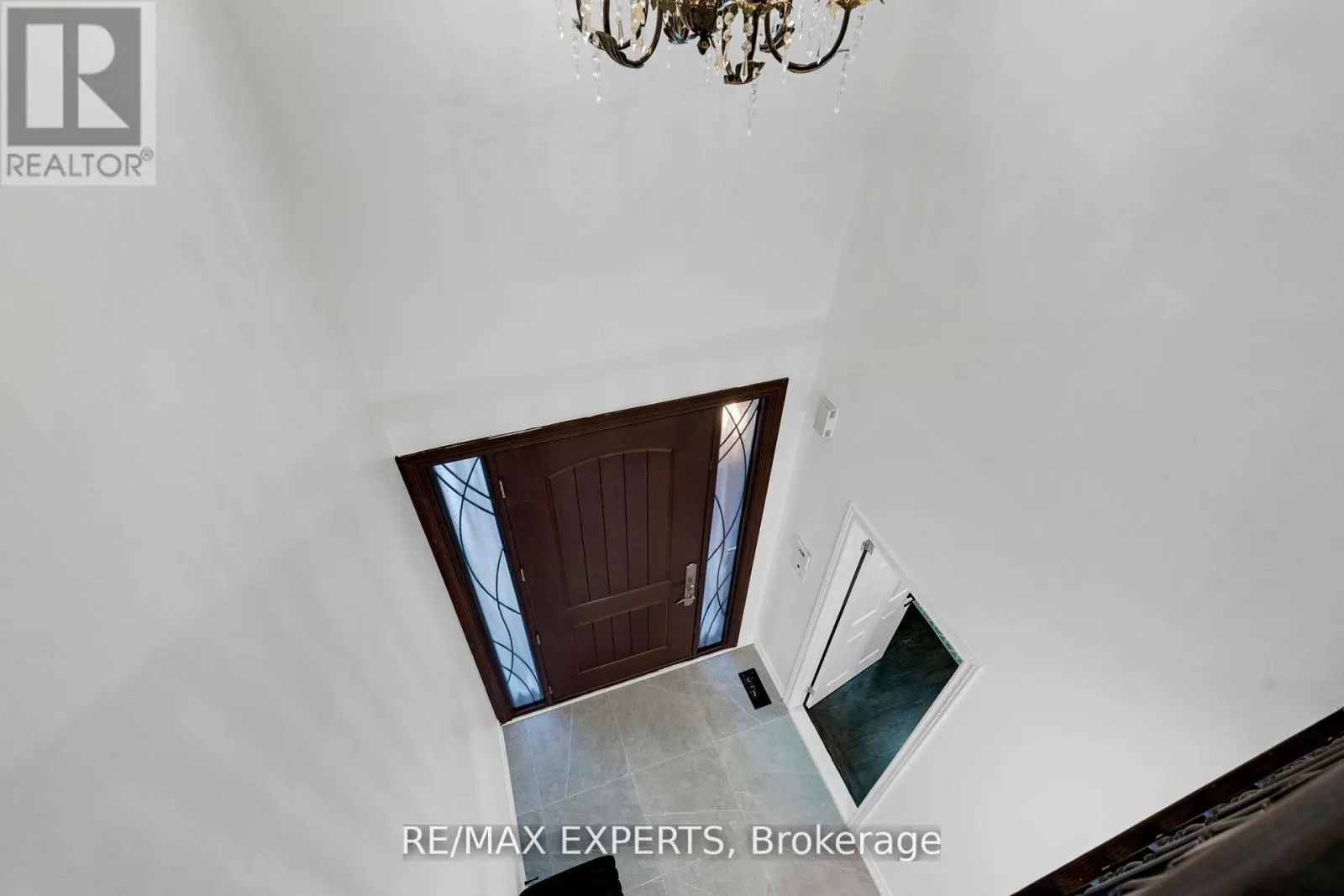 76 CETONA AVENUE