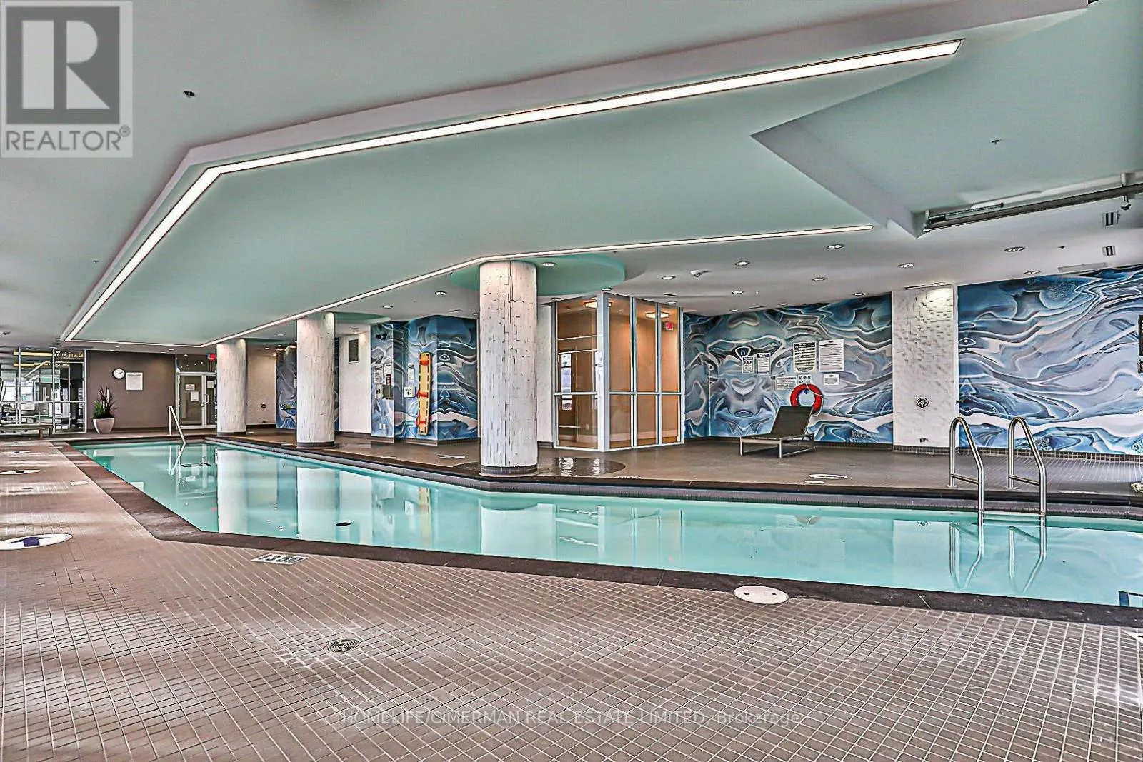 809 - 9199 YONGE STREET