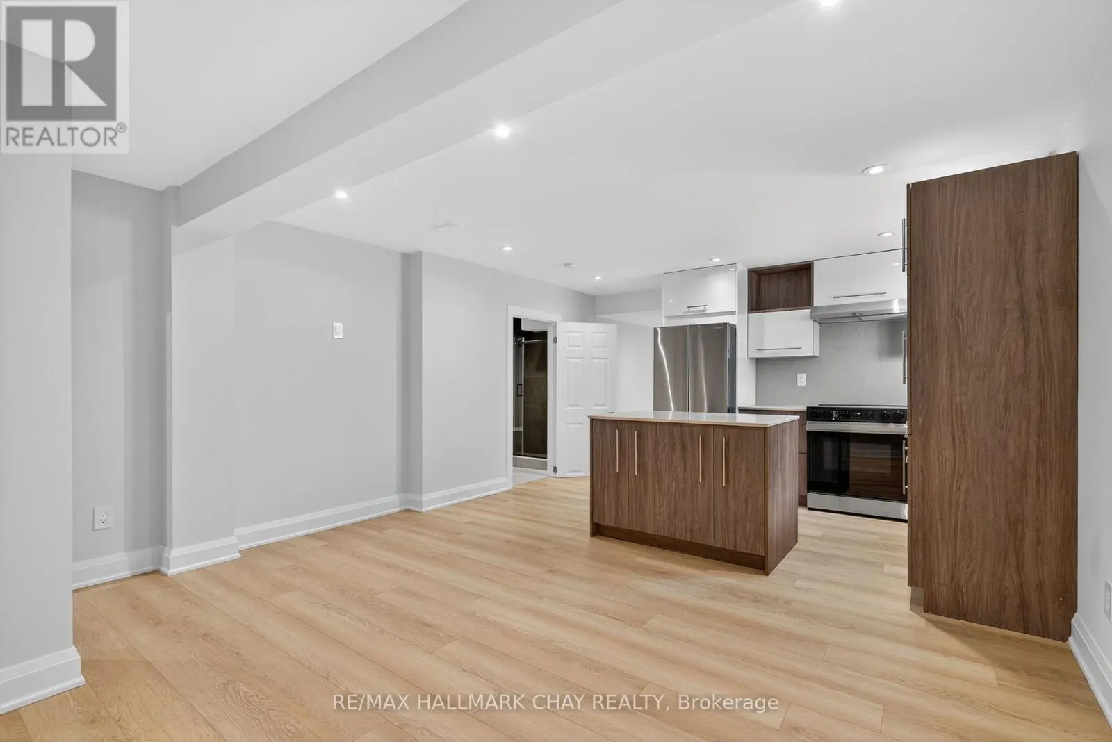 110 GLENDOWER CRESCENT