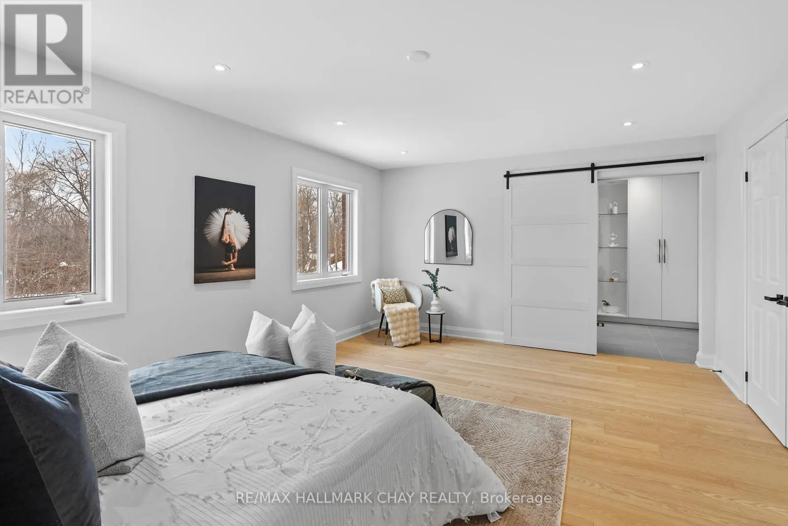110 GLENDOWER CRESCENT