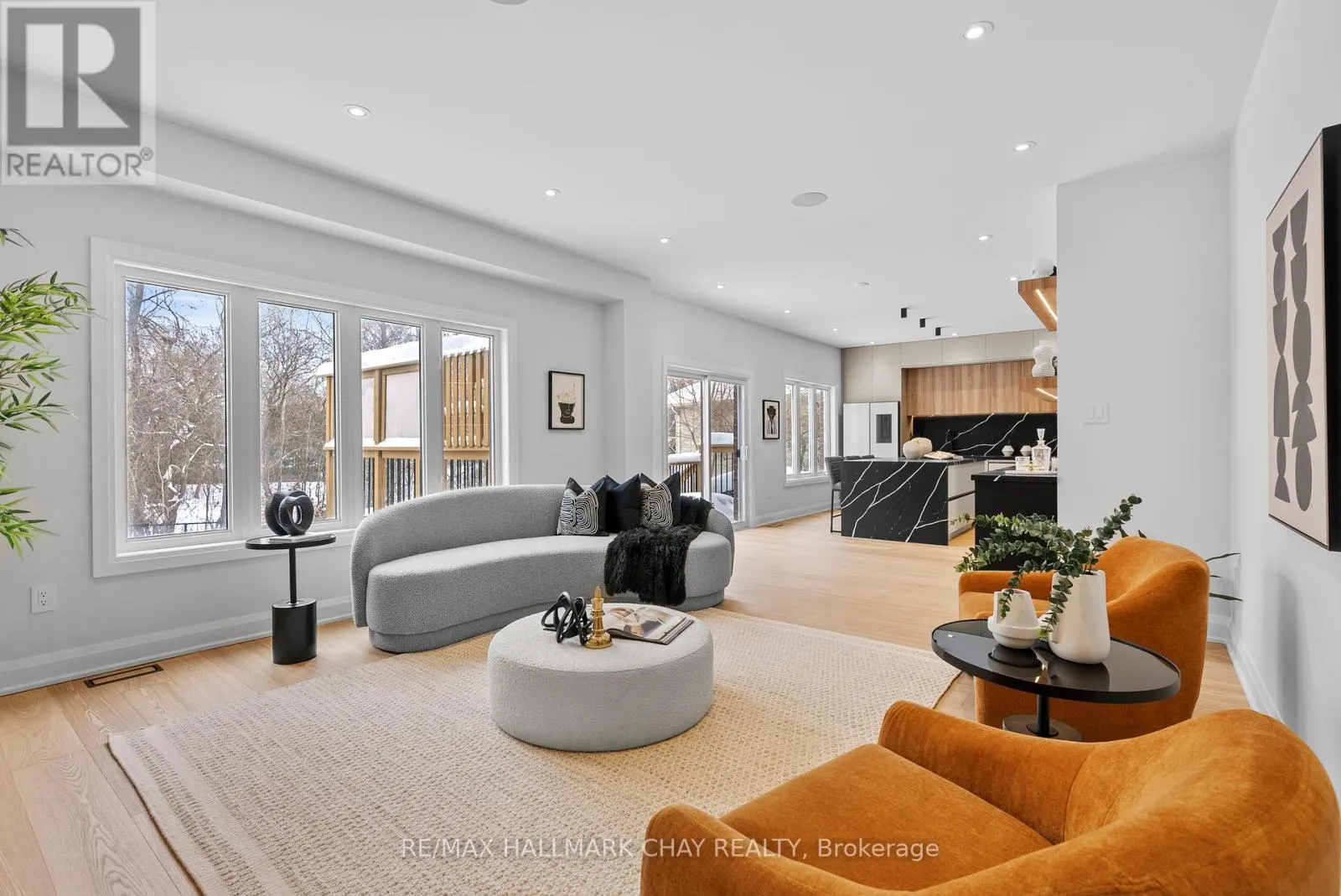 110 GLENDOWER CRESCENT