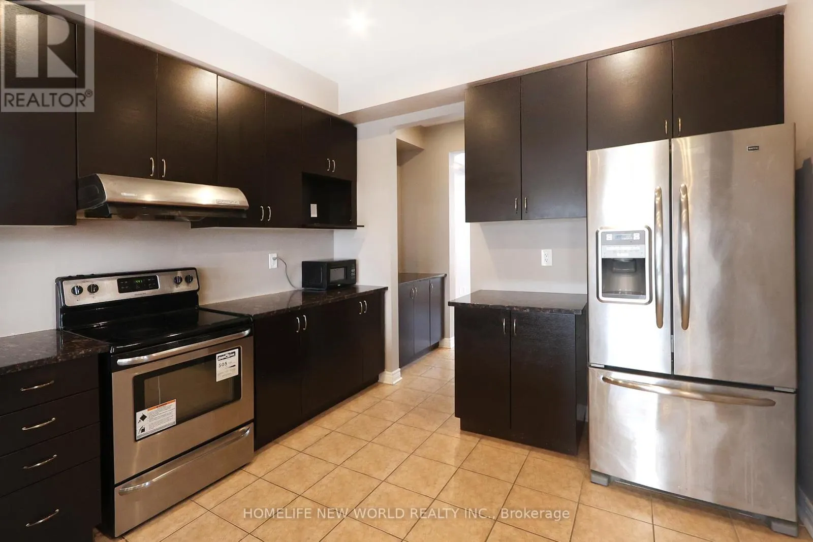 MASTER 3RD FL - 41 PULPWOOD CRESCENT