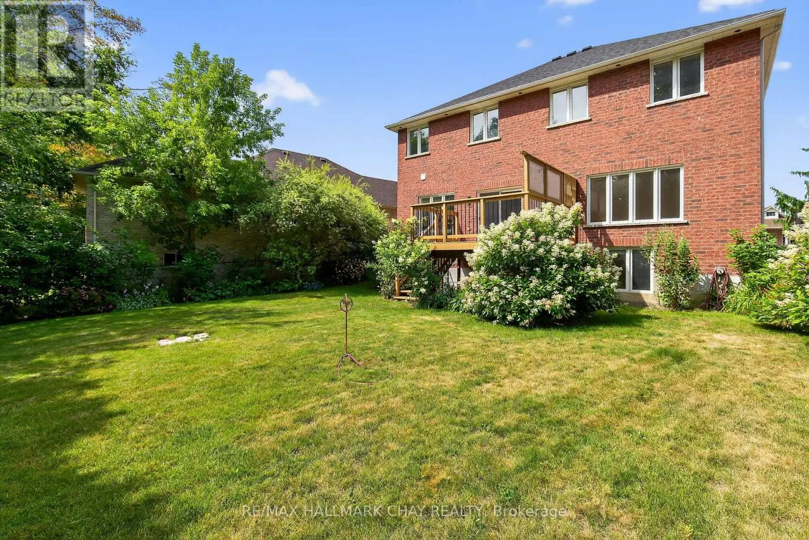 LOWER - 110 GLENDOWER CRESCENT