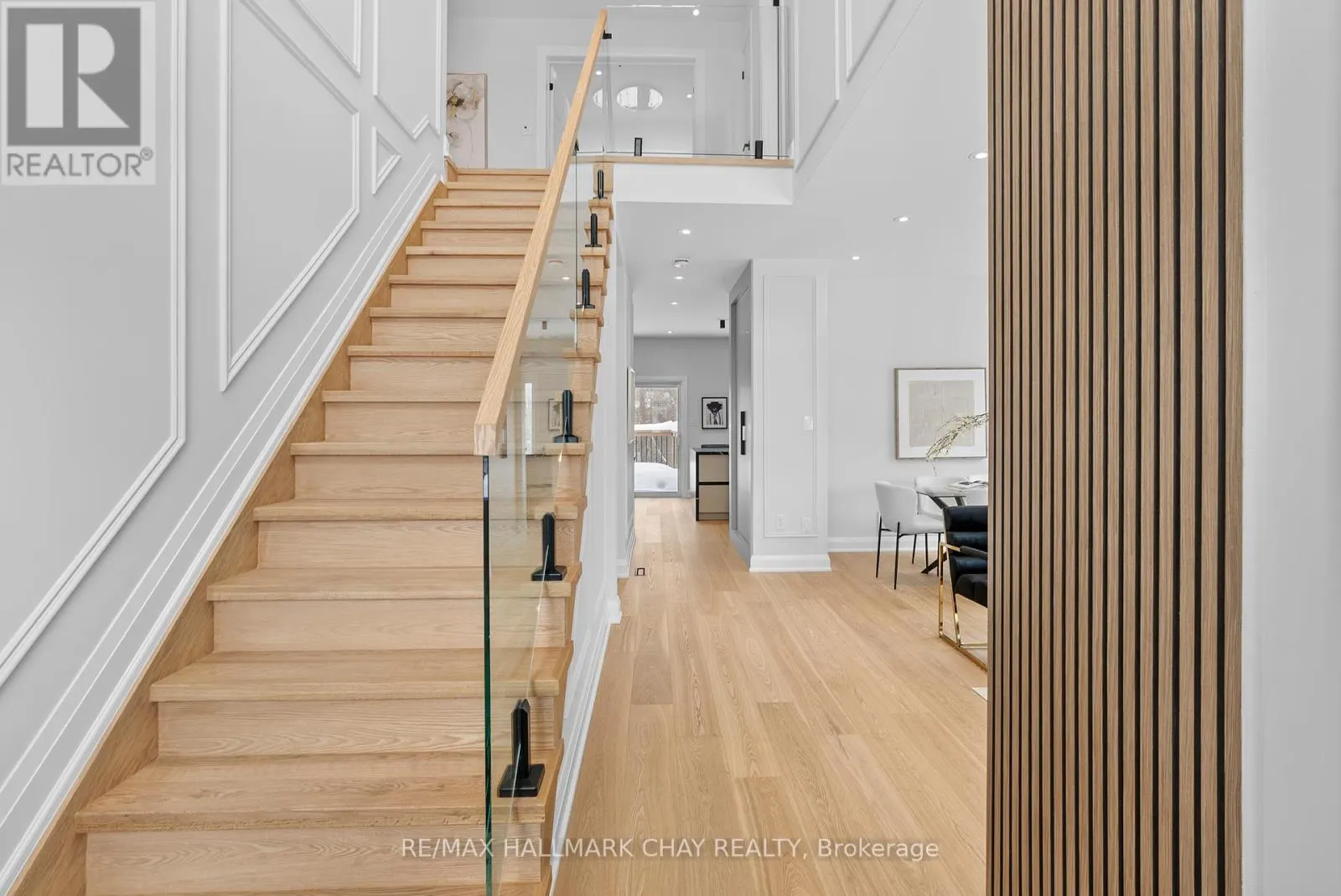UPPER - 110 GLENDOWER CRESCENT