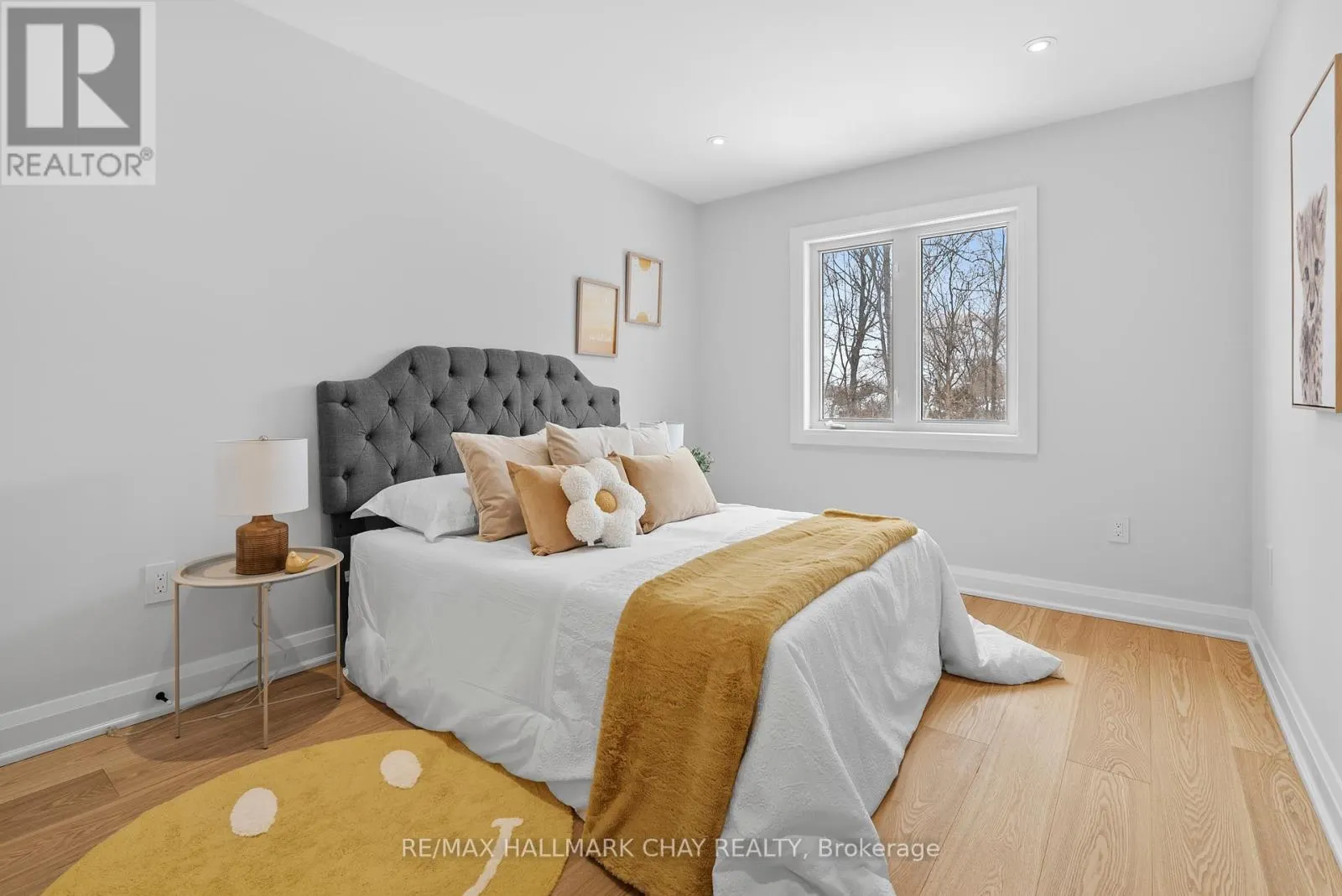 UPPER - 110 GLENDOWER CRESCENT