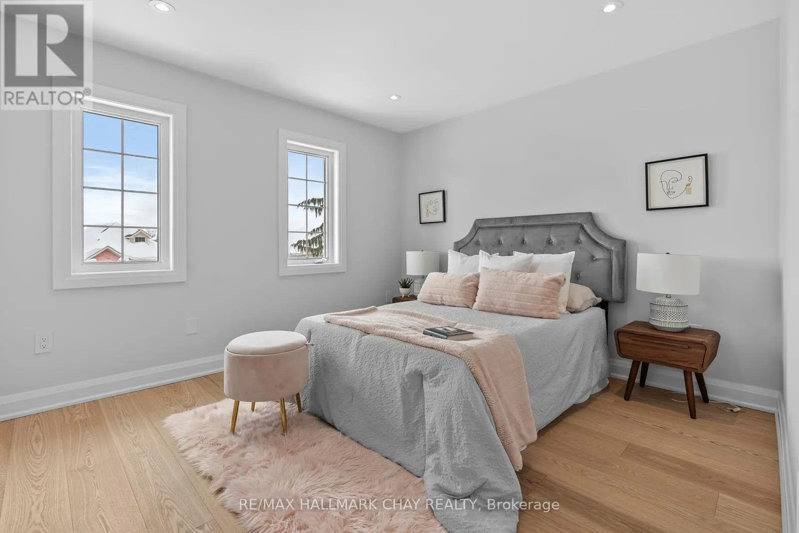 UPPER - 110 GLENDOWER CRESCENT