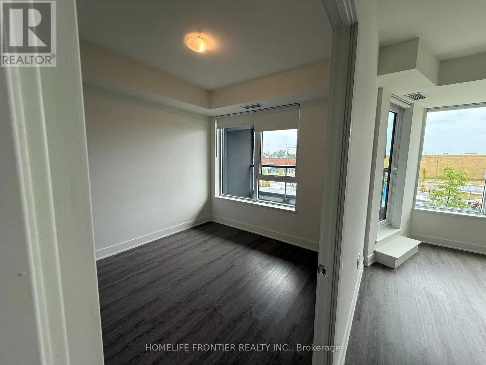 208 - 185 DEERFIELD ROAD