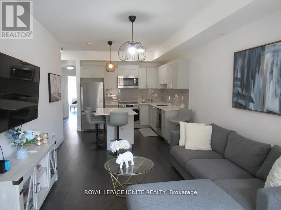 13 - 196 PINE GROVE ROAD