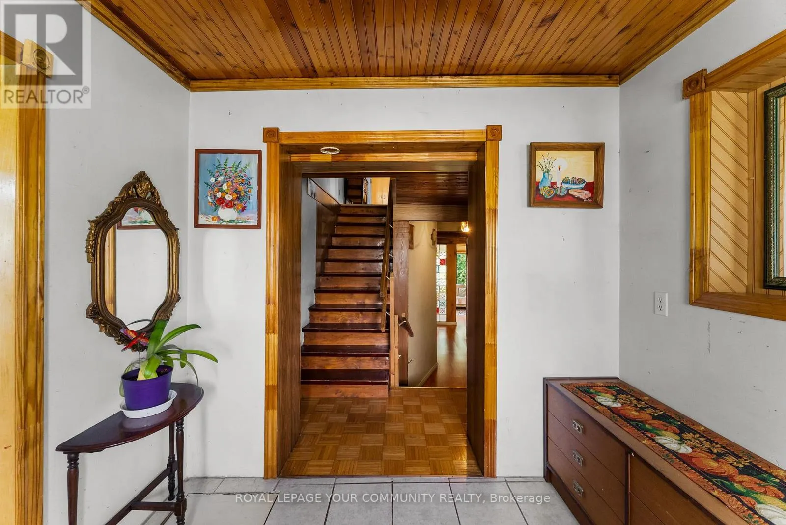 204 WOODLAND AVENUE