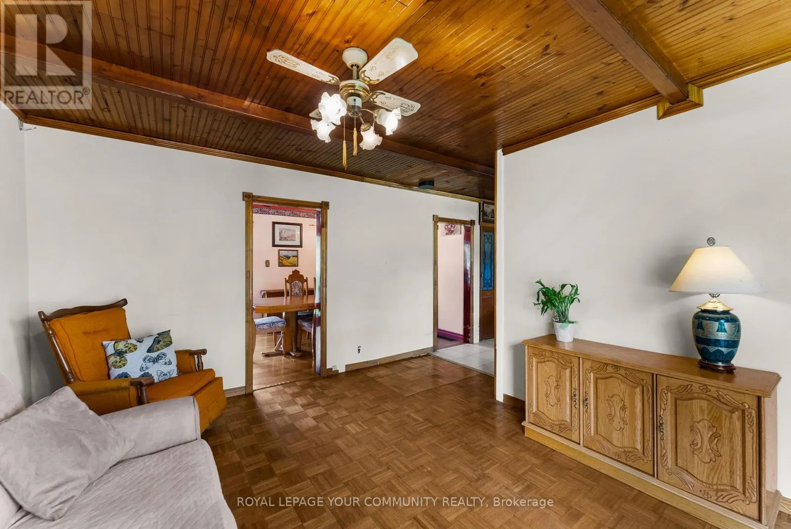 204 WOODLAND AVENUE