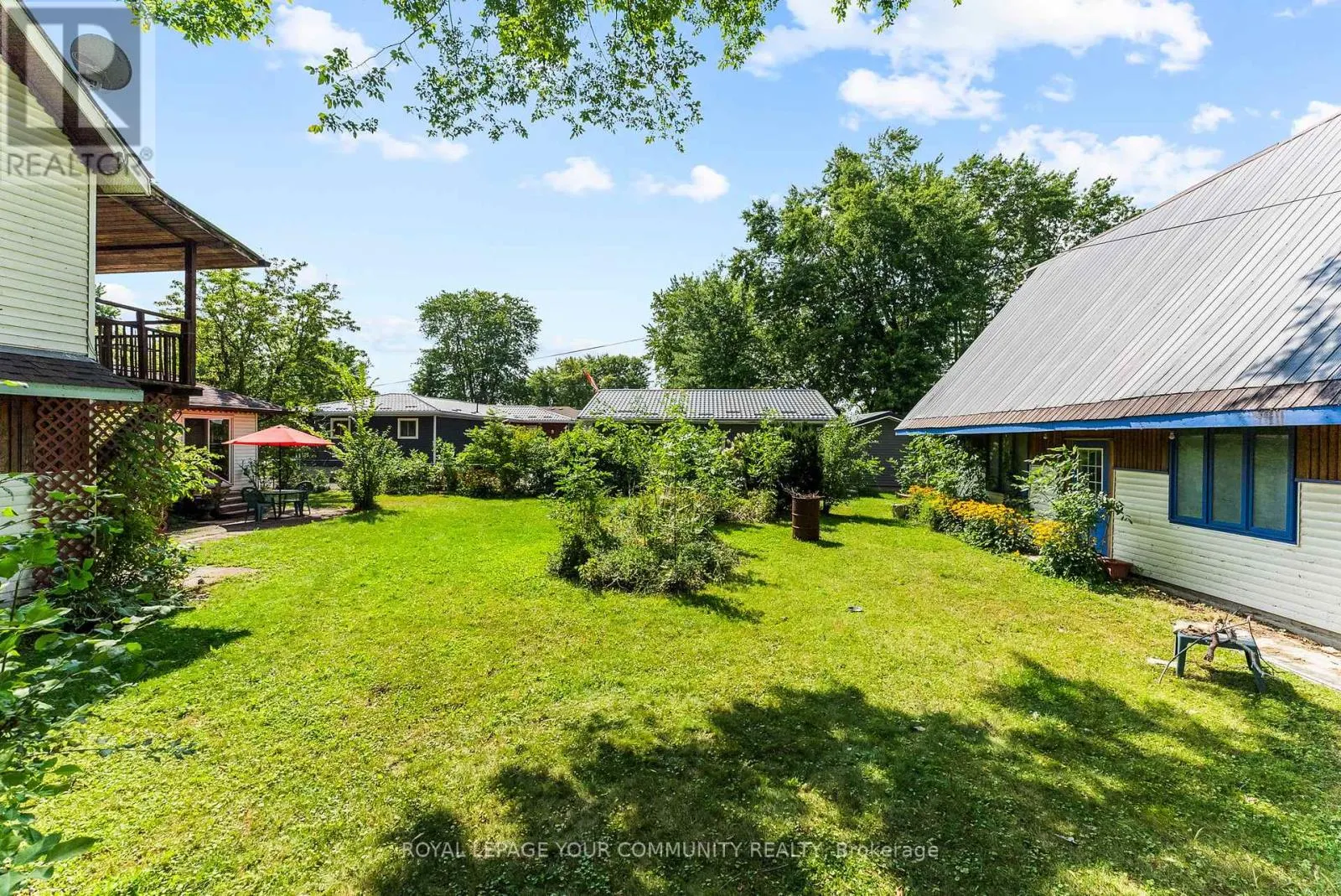 204 WOODLAND AVENUE